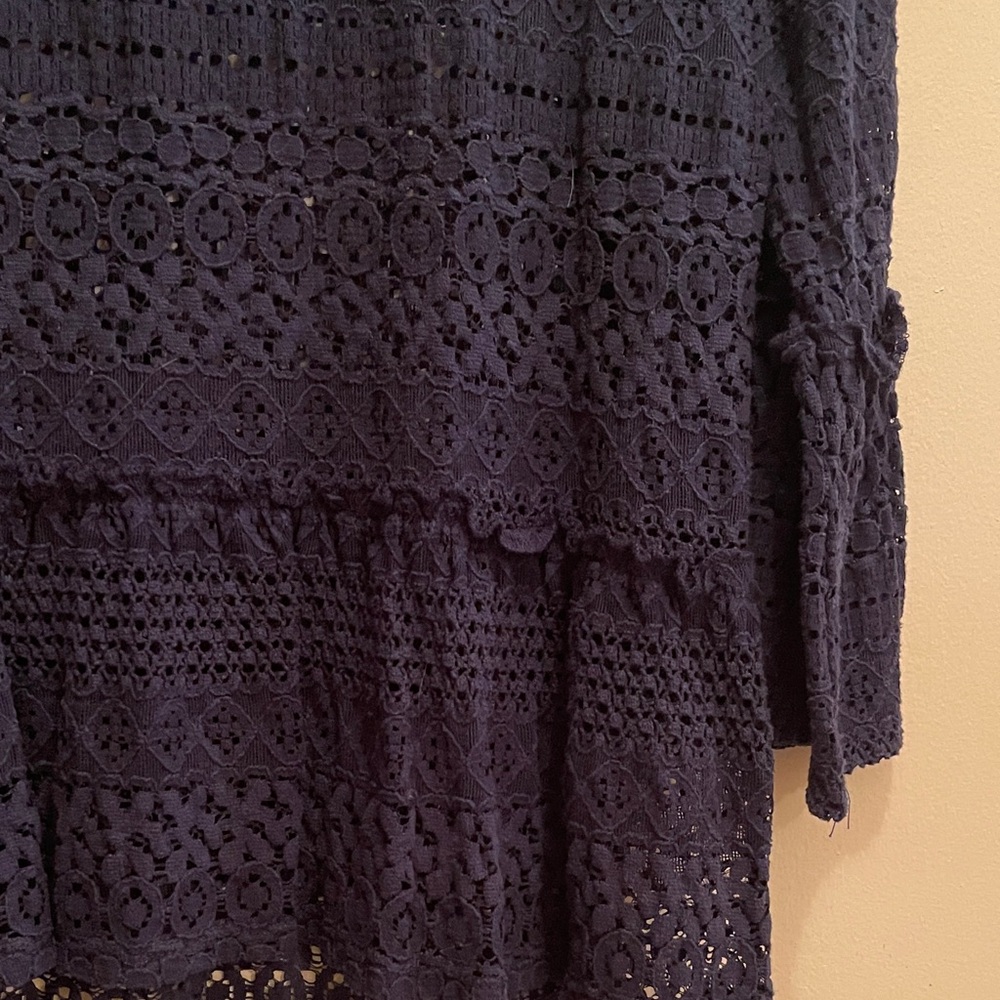 Fever Navy Lace Blouse - Picture 5 of 7